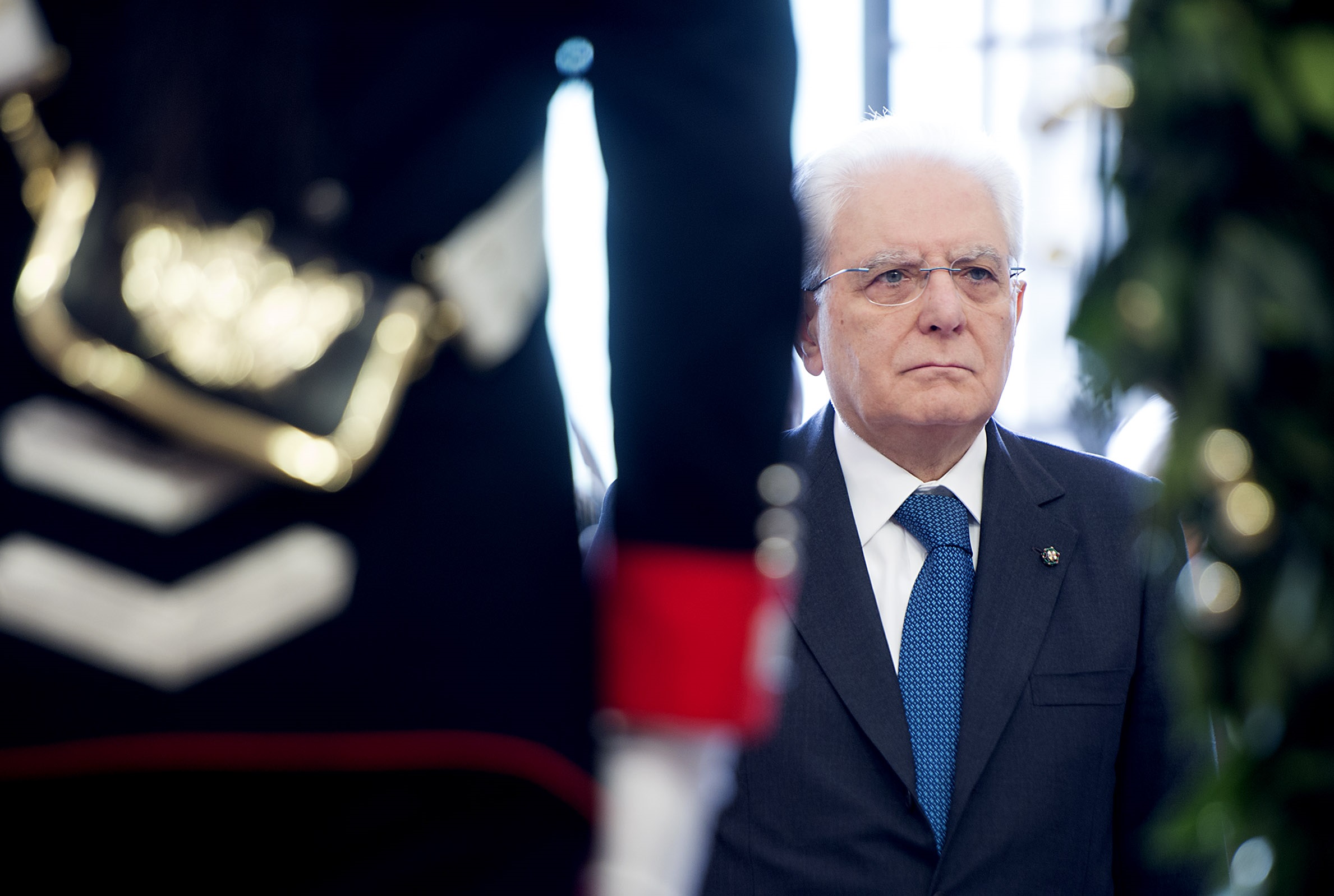 Il Presidente Napolitano depone una corona d'alloro sulla restaurata statua di Garibaldi