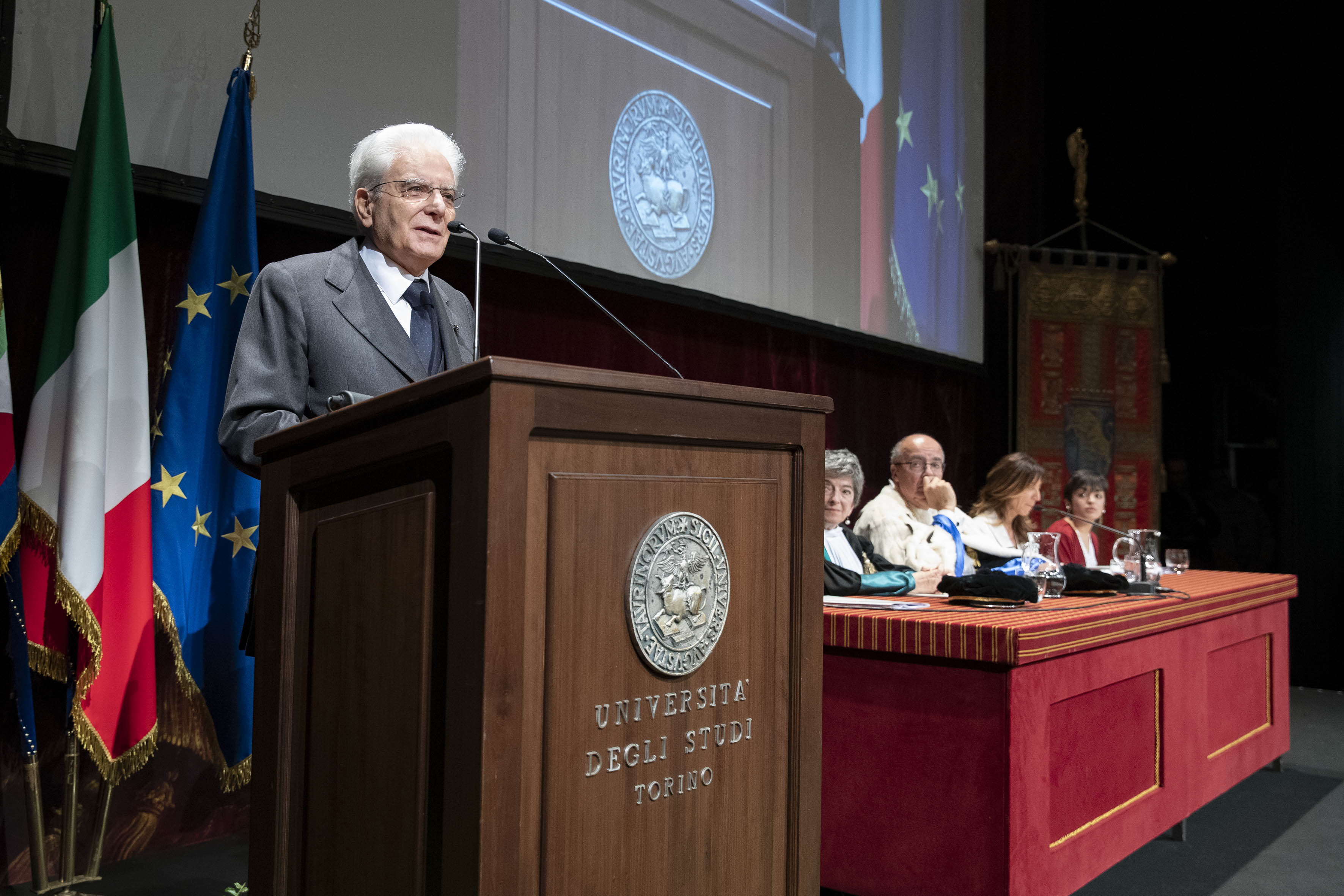 Il Presidente della Repubblica Sergio Mattarella al Teatro Carignano in occasione della cerimonia di inaugurazione dell'anno accademico 2018/2019 dell'Università di Studi di Torino
