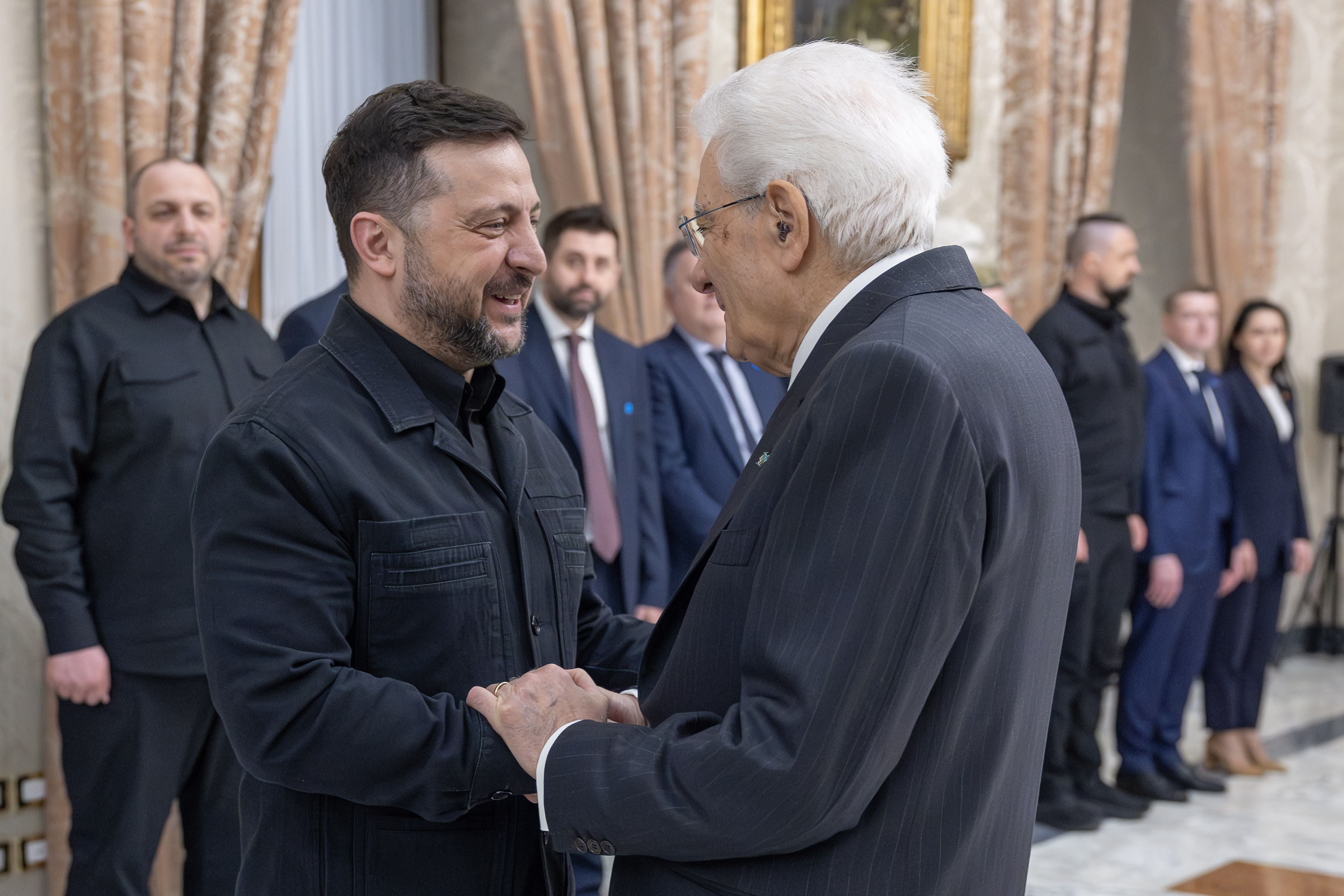 Il Presidente della Repubblica Sergio Mattarella incontra il Presidente d’Ucraina, S.E. il Signor Volodymyr Zelenskyy
