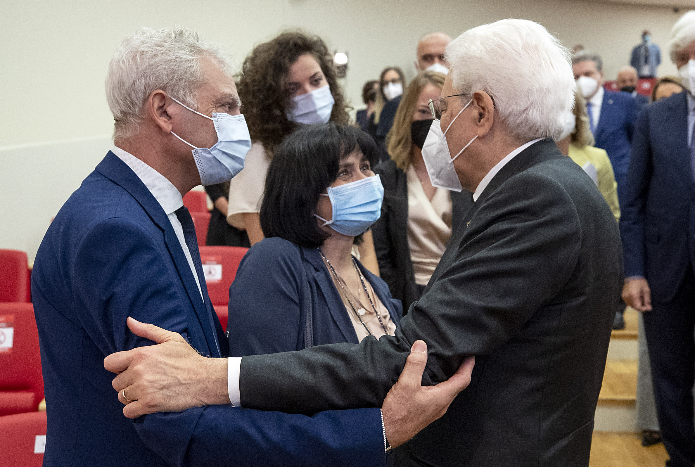 Il Presidente della Repubblica Sergio Mattarella alla cerimonia di conferimento della laurea magistrale a titolo d’onore in European and International Studies ad Antonio Megalizzi 