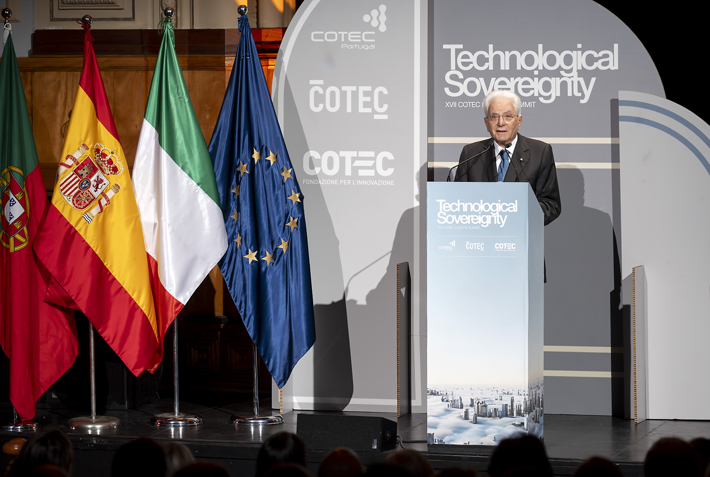  Il Presidente della Repubblica Sergio Mattarella in occasione della partecipazione al XVII simposio Cotec Europa
