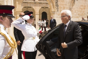 Il Presidente della Repubblica Sergio Mattarella al suo arrivo a Palazzo San Anton