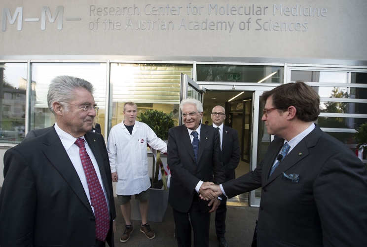 Il Presidente Sergio Mattarella e il Presidente Fischer al Centro di Ricerca 
