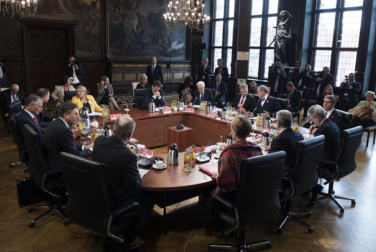 Il Presidente Sergio Mattarella alla sessione di lavoro su "Istruzione e partecipazione"