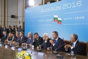 Conferenza Stampa del Presidente Mattarella al termine del 12° Vertice del Gruppo Arraiolos