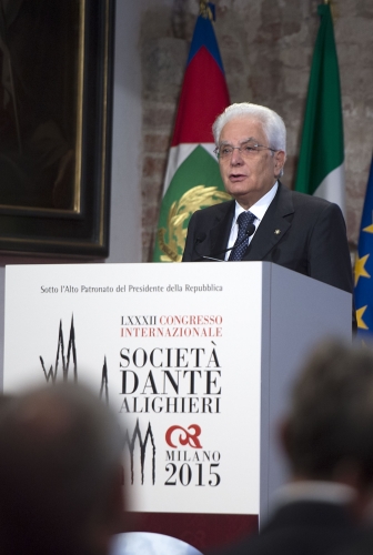 Il Presidente  Mattarella durante il suo intervento al Congresso Internazionale della Società Dante Alighieri 