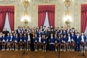  Il Presidente Mattarella incontra i bambini del Piccolo Coro "Mariele Ventre" dell'Antoniano