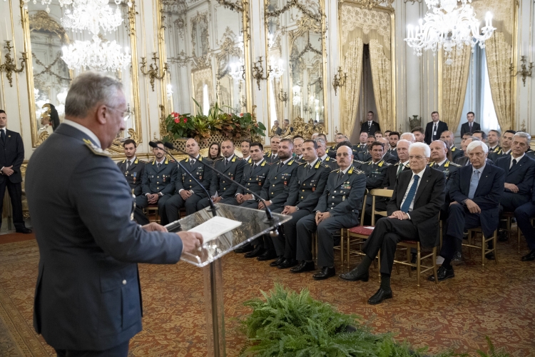 Il Presidente della Repubblica Sergio Mattarella incontra una rappresentanza della Guardia di Finanza, in occasione del 244° anniversario della sua costituzione
