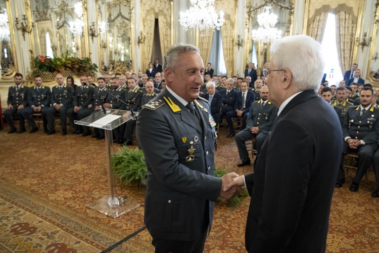 Il Presidente della Repubblica Sergio Mattarella incontra una rappresentanza della Guardia di Finanza, in occasione del 244° anniversario della sua costituzione

