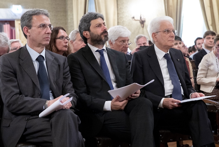 Il Presidente Sergio Mattarella con a fianco il Presidente della Camera Roberto Fico e il Ministro dell'ambiente e della tutela del territorio e del mare Sergio Costa nel corso dell'Adunanza solenne di chiusura dell'anno accademico dell'Accademia Nazionale dei Lincei