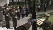 Cerimonia di piantumazione e cerimonia di deposizione di una corona al Cimitero delle Forze di Difesa di Tallin