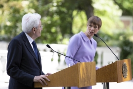 Il Presidente Sergio Mattarella con la Presidente della Repubblica di Estonia, Kersti Kaljulaid, durante le dichiarazioni alla stampa