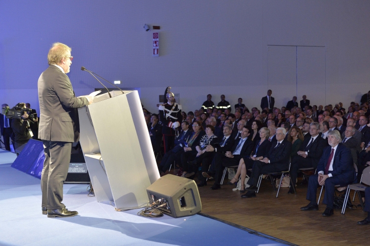 Il Presidente Sergio Mattarella assiste all'Assemblea Generale di Assolombarda 2015