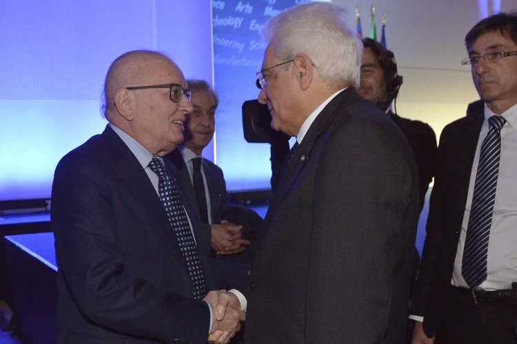 Il Presidente Sergio Mattarella con il Presidente di Confindustria