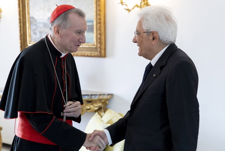 Il Presidente Sergio Mattarella con S.Em. Rev.ma il Cardinale Pietro Parolin