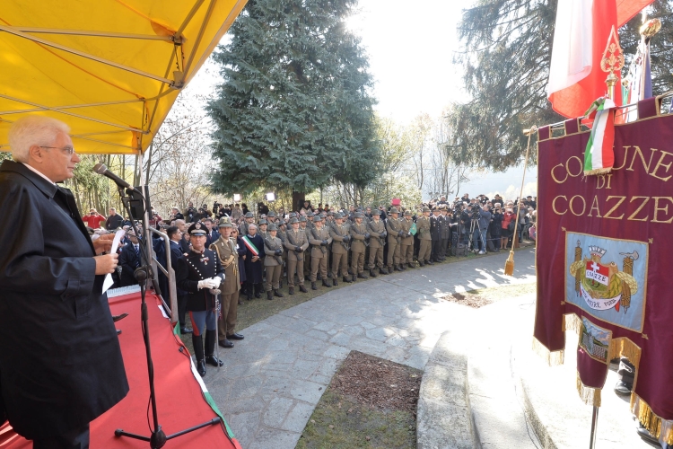 Il Presidente Sergio Mattarella nel corso del suo intervento  all'Ossario di Forno di Coazze