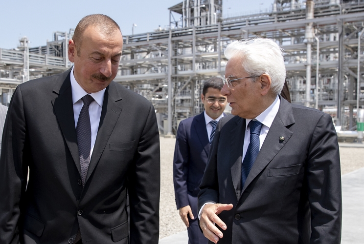  Il Presidente della Repubblica Sergio Mattarella con il Presidente della Repubblica dell’Azerbaigian Ilham Aliyev in occasione dell’inaugurazione dell’impianto di produzione di polipropilene