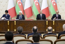 Sumgayit - Il Presidente della Repubblica Sergio Mattarella con il Presidente della Repubblica dell’Azerbaigian Ilham Aliyev e i rispettivi ambasciatori in occasione della firma di intese bilaterali, oggi 18 luglio 2018.(Foto di Paolo Giandotti - Ufficio per la Stampa e la Comunicazione della Presidenza della Repubblica)