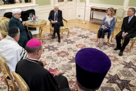 Il Presidente della Repubblica Sergio Mattarella nel corso dell’incontro con i Capi religiosi dell’Azerbaigian, accompagnati dal Capo della direzione dei musulmani del Caucaso Sheykh-ul-Islam Hajji Allashukur Pasha-zade