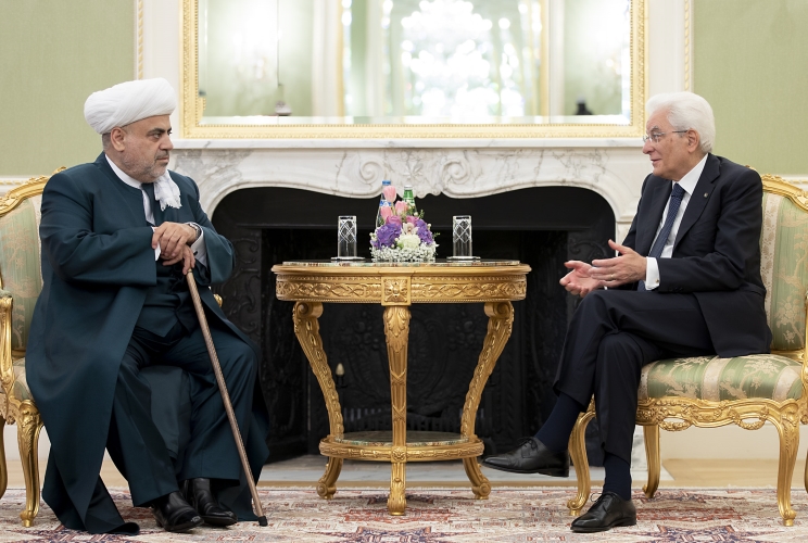 Il Presidente della Repubblica Sergio Mattarella con il Capo della direzione dei musulmani del Caucaso Sheykh-ul-Islam Hajji Allashukur Pasha-zade