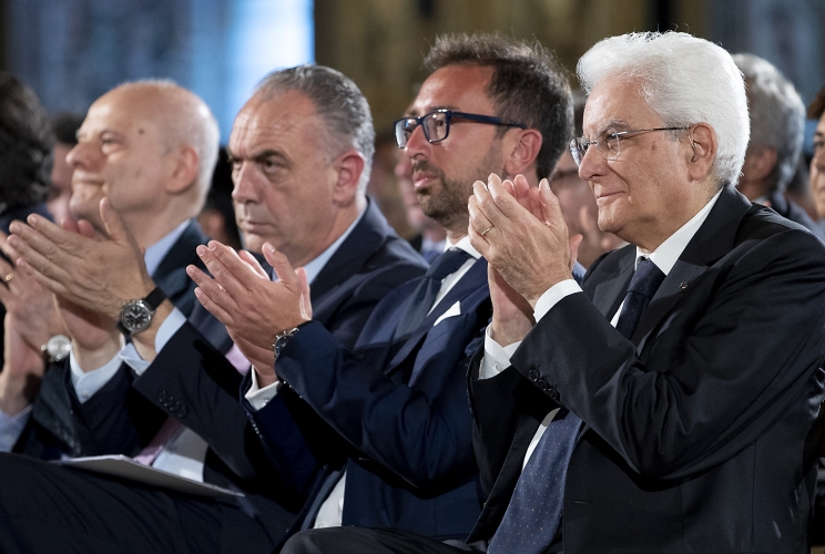 Il Presidente Sergio Mattarella con il Ministro della Giustizia Alfonso Bonafede e il Vice Presidente del Consiglio Superiore della Magistratura Giovanni Legnini nel corso dell'incontro con i Magistrati ordinari in tirocinio nominati con D.M. 07/02/2018