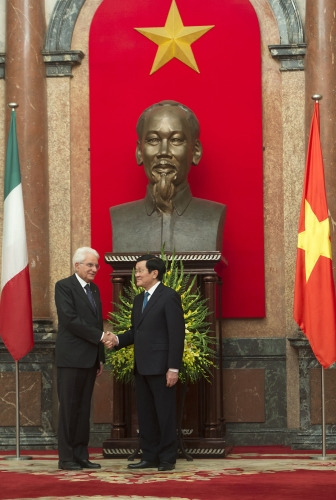 Il Presidente Sergio Mattarella e il Presidente della Repubblica Socialista del Vietnam Truong Tan Sang 