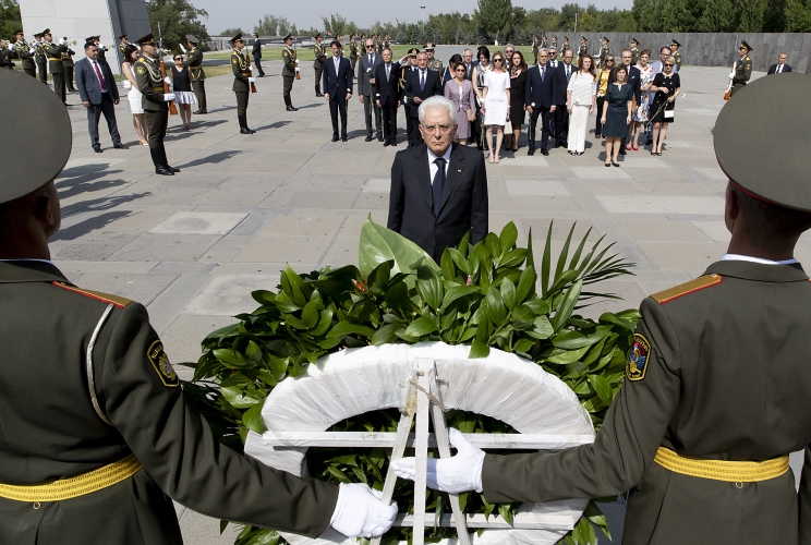  Il Presidente della Repubblica Sergio Mattarella al Memoriale di Tsitsernakaberd