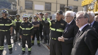 Il Presidente Mattarella visita la Zona Rossa del crollo del Ponte Morandi