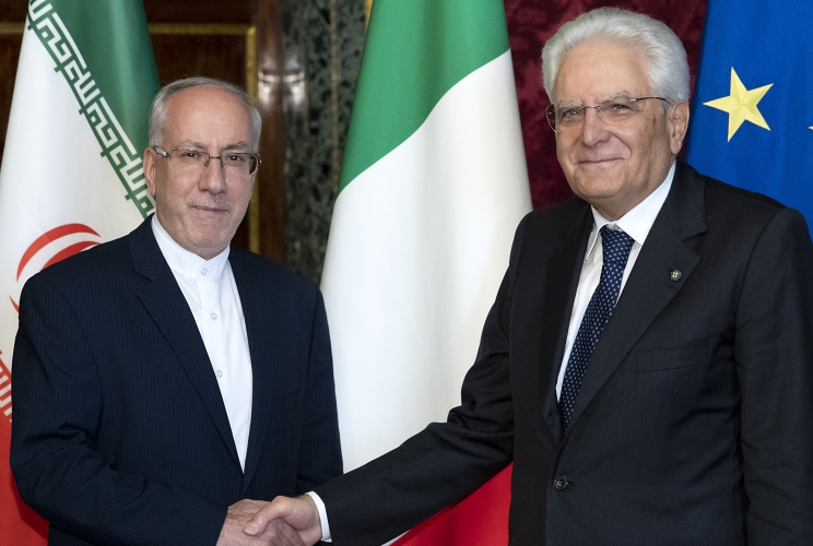 Il Presidente Sergio Mattarella con S.E. il Signor Hamid BAYAT, nuovo Ambasciatore della Repubblica Islamica dell’Iran, in occasione della presentazione delle Lettere Credenziali