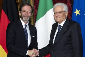 Il Presidente Sergio Mattarella con S.E. il SignorViktor ELBLING, nuovo Ambasciatore della Repubblica Federale di Germania, in occasione della presentazione delle Lettere Credenziali