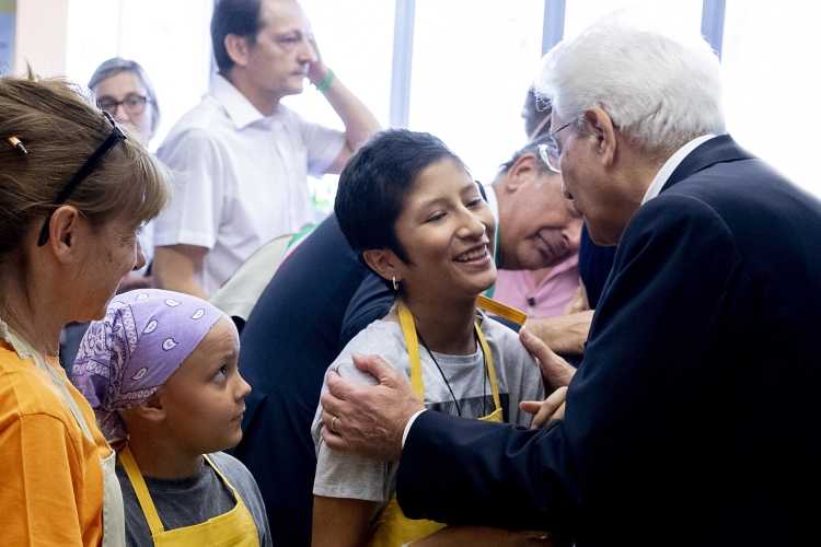 Milano - Il Presidente della Repubblica Sergio Mattarella nel corso della visita alla Fondazione IRCCS Istituto Nazionale dei Tumori, oggi 20 settembre 2018.(Foto di Paolo Giandotti - Ufficio per la Stampa e la Comunicazione della Presidenza della Repubblica)