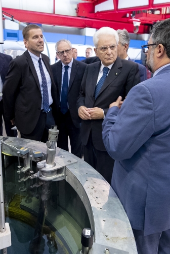 Il Presidente Sergio Mattarella nel corso della visita all'impianto Triga-RC1