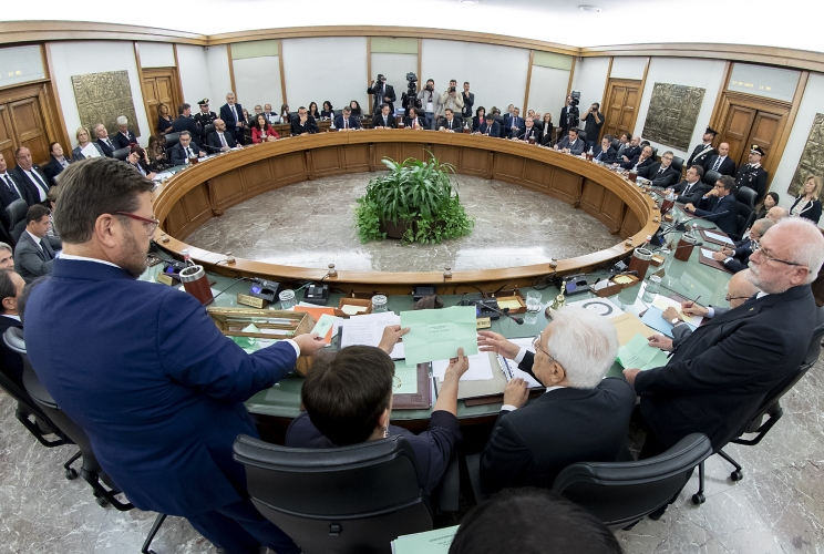 Il Presidente Sergio Mattarella nel corso dello scrutinio per l'elezione del nuovo Vice Presidente del Consiglio Superiore della Magistratura