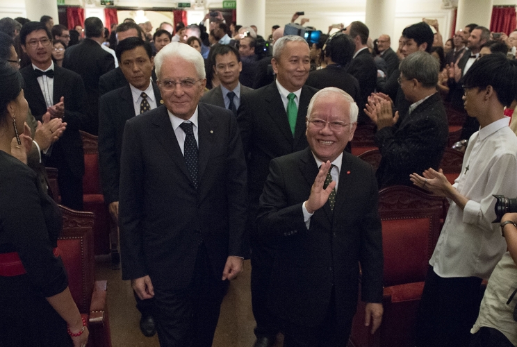  Presidente Sergio Mattarella con il Presidente del Comitato del Popolo, Le Hoang Quan 