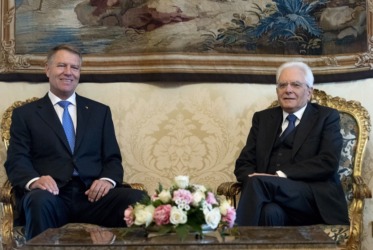 Il Presidente Sergio Mattarella con il Presidente della Repubblica di Romania Klaus Iohannis