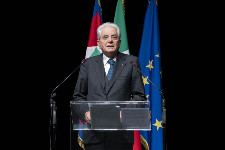 Il Presidente Sergio Mattarella al Teatro Era in occasione della cerimonia di commemorazione del 40° anniversario della morte del Presidente Emerito della Repubblica Giovanni Gronchi