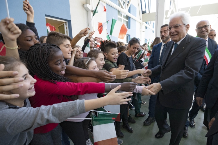 Il Presidente Sergio Mattarella alla Biblioteca Giovanni Gronchi in occasione della cerimonia di commemorazione del 40° anniversario della morte del Presidente Emerito della Repubblica Giovanni Gronchi