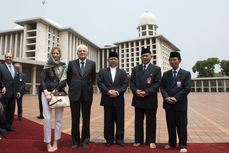 Il Presidente Sergio Mattarella al termine della visita alla Grande Moschea