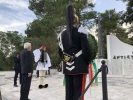 Mattarella e Pavlopoulos depongono al Monumento ai caduti della Divisione Acqui e al Monumento greco in memoria dei caduti della Resistenza