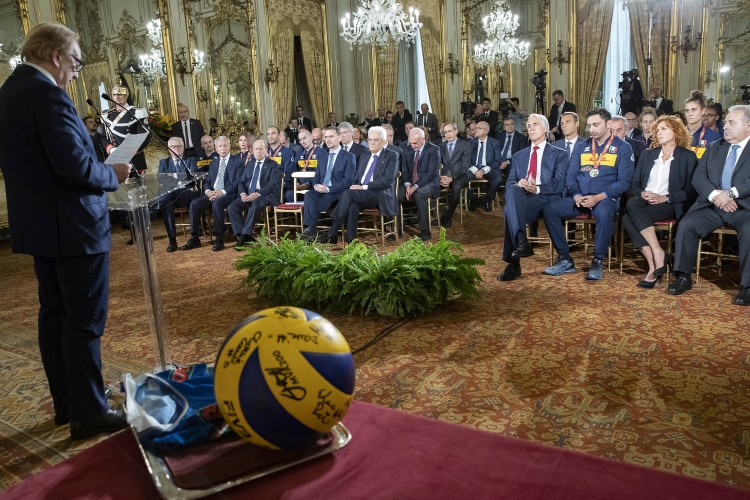 Un momento dell'incontro con la Nazionale italiana femminile di pallavolo finalista ai Mondiali 2018 in Giappone