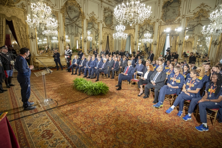 Un momento dell'incontro con la Nazionale italiana femminile di pallavolo finalista ai Mondiali 2018 in Giappone