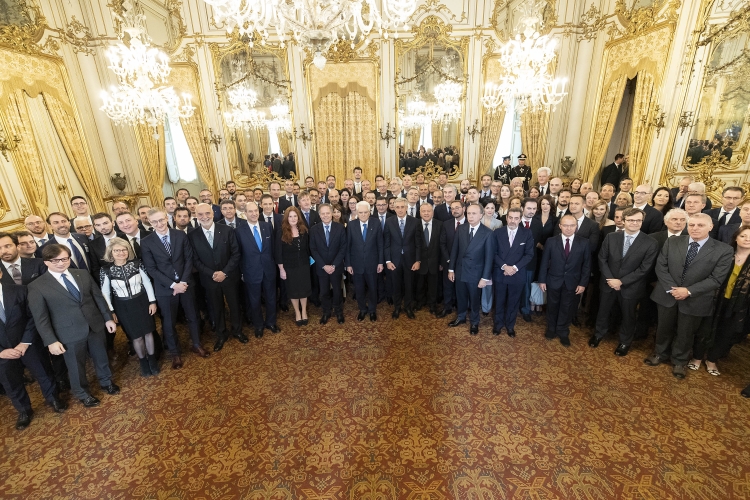 Il Presidente Sergio Mattarella con i Consoli Italiani all'estero