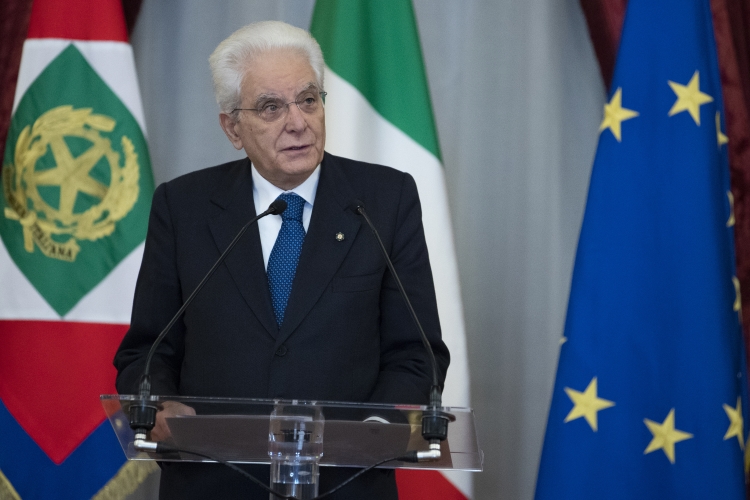Il Presidente Sergio Mattarella durante il suo indirizzo di saluto in occasione dell'incontro con i partecipanti alla "Conferenza dei Consoli Italiani nel Mondo". 
