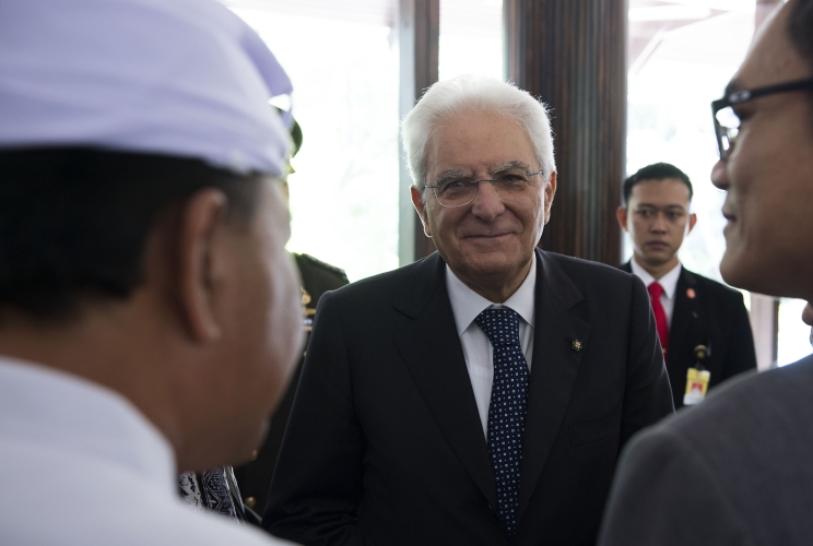 Il Presidente Sergio Mattarella in occasione dell'incontro con i leader delle religioni ufficialmente riconosciute in Indonesia