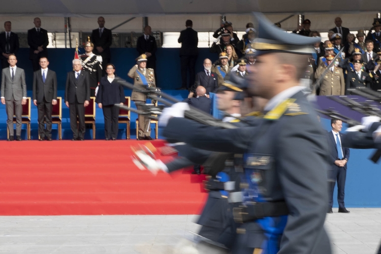 Il Presidente Sergio Mattarella, nel Giorno dell'Unità Nazionale e Giornata delle Forze Armate, è in Piazza Unità d'Italia di Trieste. 