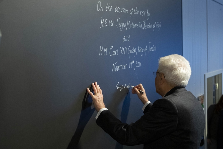Il Presidente della Repubblica Sergio Mattarella in occasione della visita all’Ericsson Studio
