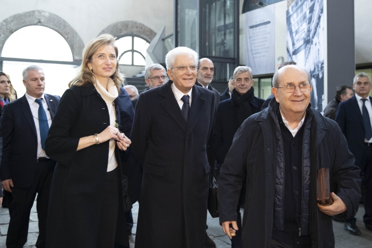 Il Presidente della Repubblica Sergio Mattarella e la Signora Laura, all'Arsenale della Pace (SERMIG),con il Presidente Ernesto Olivero
