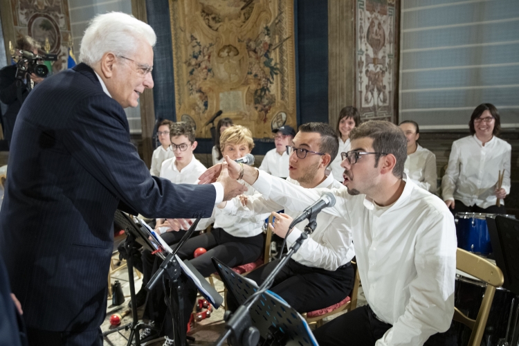 Il Presidente Sergio Mattarella incontra le scolaresche delle Scuole primarie in occasione Giornata internazionale delle persone con disabilità.
