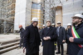 Il Presidente della Repubblica Sergio Mattarella con il Cardinale Giuseppe Petrocchi visita il Duomo 
