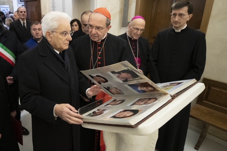 Il Presidente della Repubblica Sergio Mattarella alla Cappella della memoria